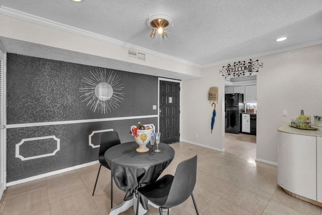 6361 N Falls Cir Drive 408, Lauderhill, FL 33319