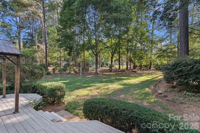 121 Lake Pine Road, Mooresville, NC 28117