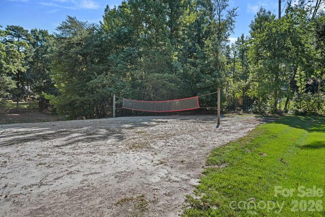 121 Lake Pine Road, Mooresville, NC 28117