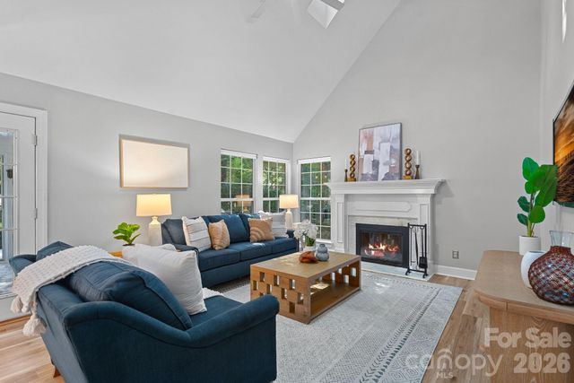 121 Lake Pine Road, Mooresville, NC 28117