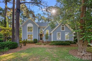 121 Lake Pine Road, Mooresville, NC 28117
