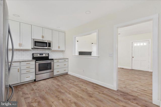 5655 STRASBURG RD, Strasburg, VA 22657