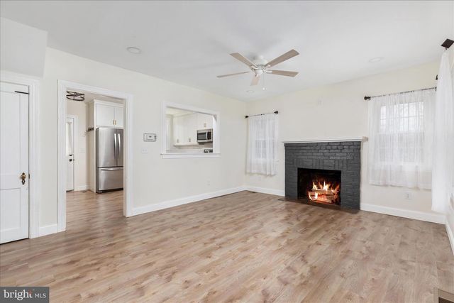 5655 STRASBURG RD, Strasburg, VA 22657