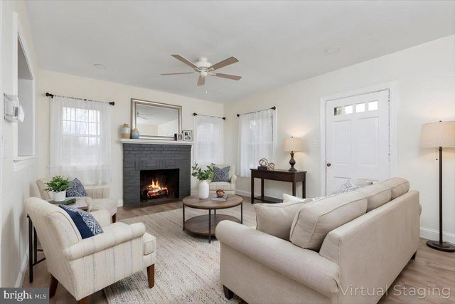 5655 STRASBURG RD, Strasburg, VA 22657