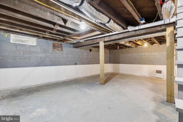 5655 STRASBURG RD, Strasburg, VA 22657