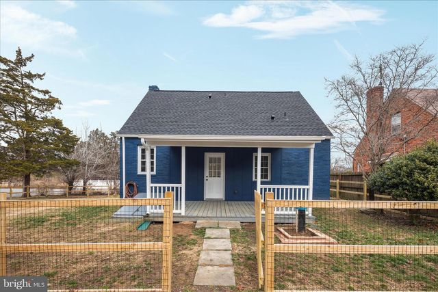 5655 STRASBURG RD, Strasburg, VA 22657