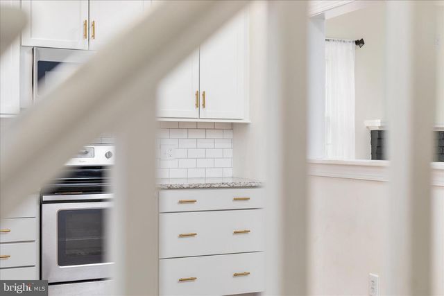 5655 STRASBURG RD, Strasburg, VA 22657