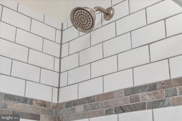 5655 STRASBURG RD, Strasburg, VA 22657