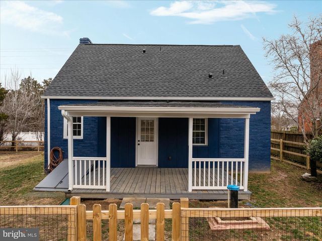 5655 STRASBURG RD, Strasburg, VA 22657