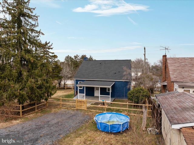 5655 STRASBURG RD, Strasburg, VA 22657