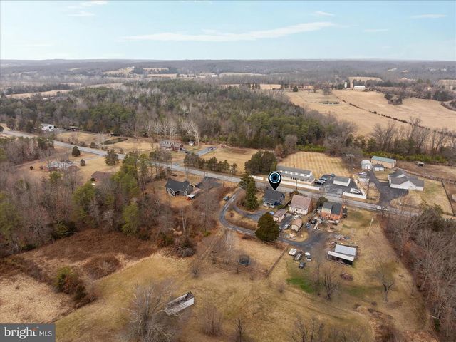 5655 STRASBURG RD, Strasburg, VA 22657