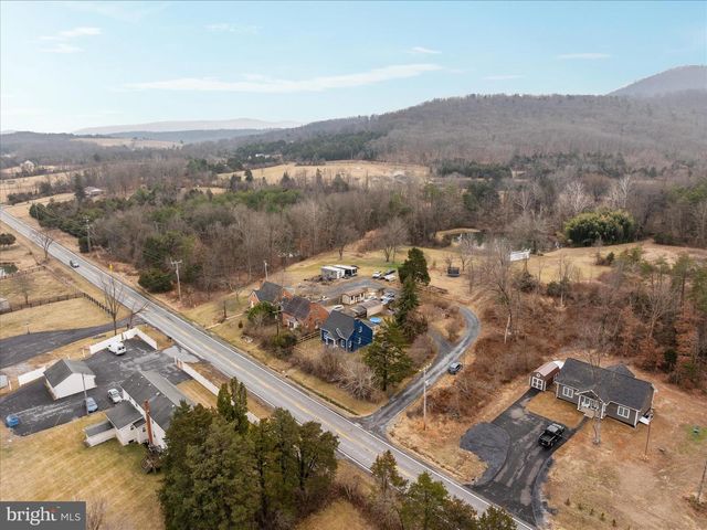 5655 STRASBURG RD, Strasburg, VA 22657