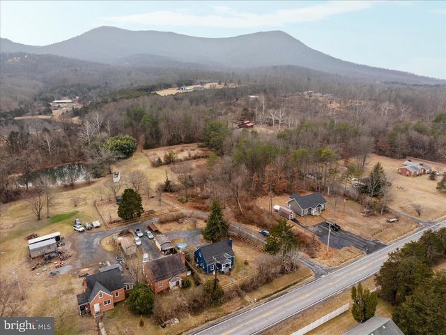 5655 STRASBURG RD, Strasburg, VA 22657