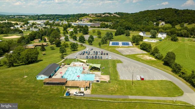 5655 STRASBURG RD, Strasburg, VA 22657