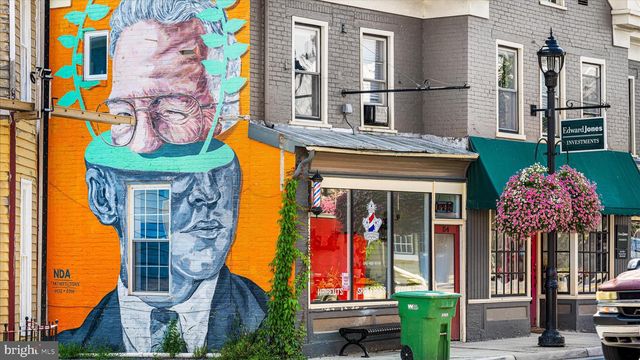 5655 STRASBURG RD, Strasburg, VA 22657