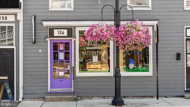 5655 STRASBURG RD, Strasburg, VA 22657