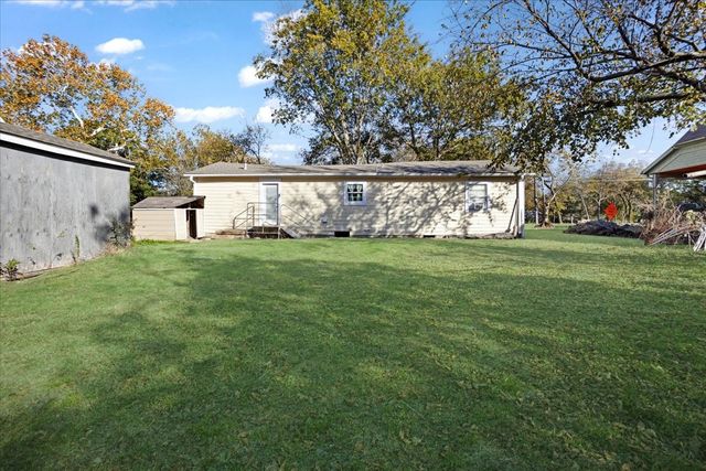 203 S Carter Street, Whitewright, TX 75491