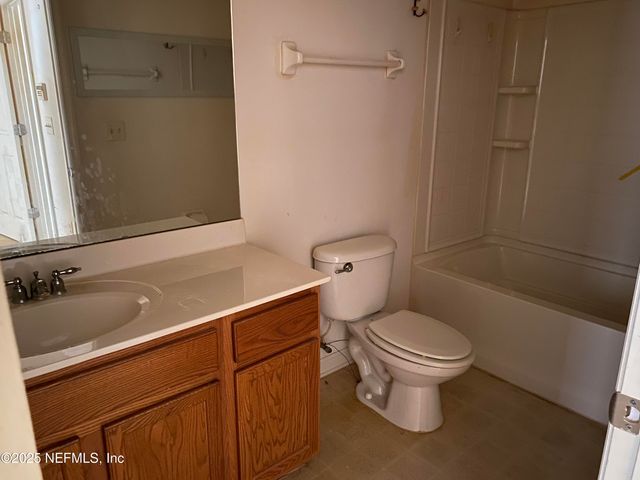 1488 FIELDVIEW Drive, Jacksonville, FL 32225