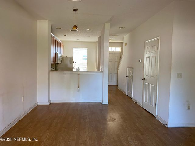1488 FIELDVIEW Drive, Jacksonville, FL 32225