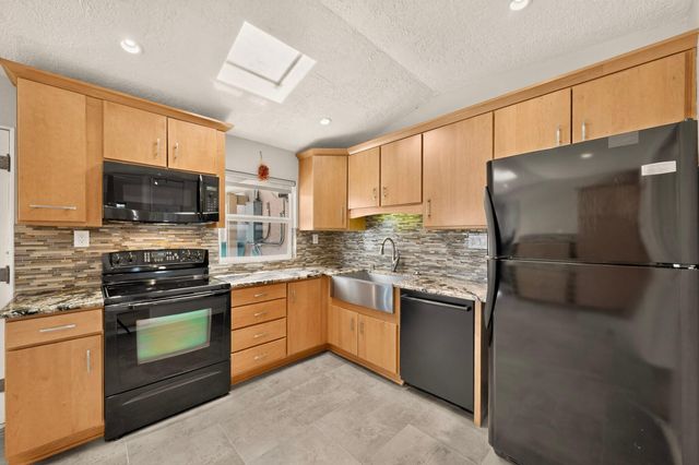1010 Princeton Drive SE, Albuquerque, NM 87106
