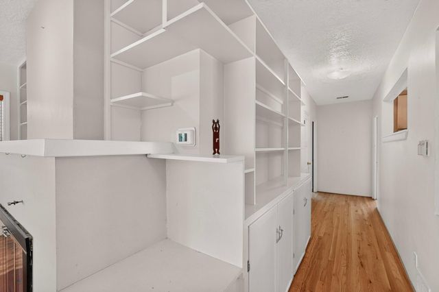 1010 Princeton Drive SE, Albuquerque, NM 87106