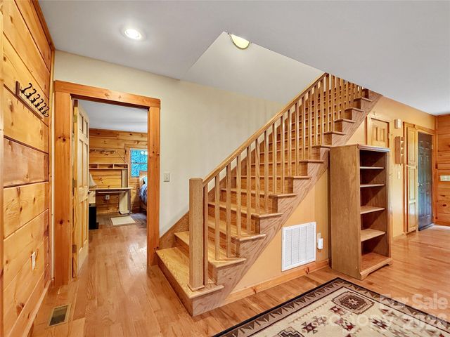 219 Red Maple Lane, Boone, NC 28607