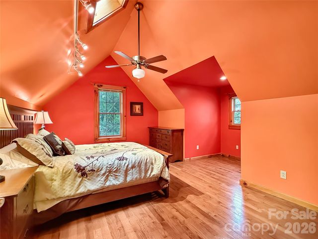 219 Red Maple Lane, Boone, NC 28607