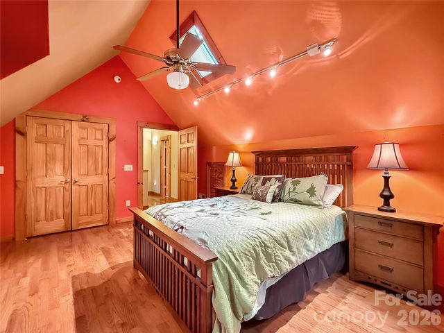 219 Red Maple Lane, Boone, NC 28607