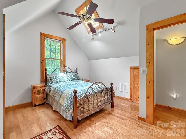 219 Red Maple Lane, Boone, NC 28607