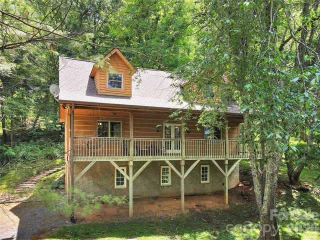 219 Red Maple Lane, Boone, NC 28607