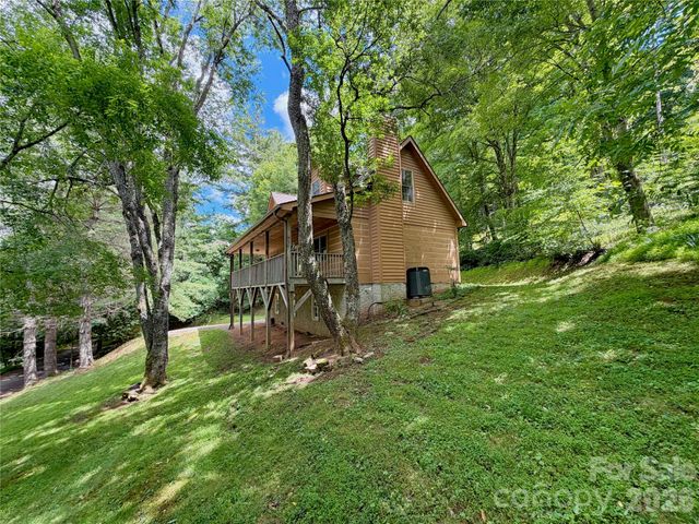 219 Red Maple Lane, Boone, NC 28607