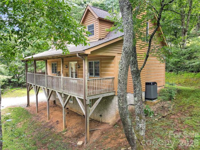 219 Red Maple Lane, Boone, NC 28607