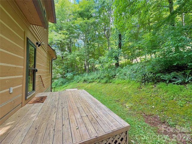 219 Red Maple Lane, Boone, NC 28607