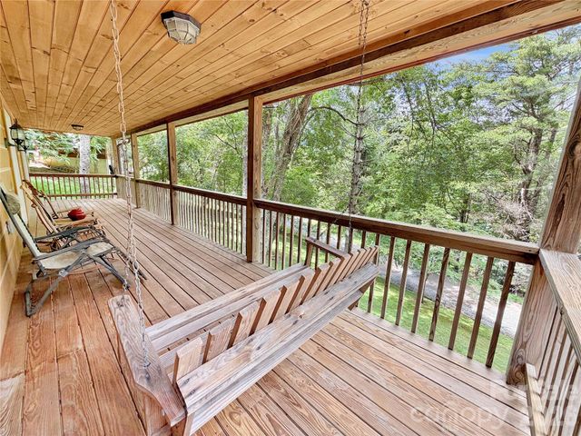 219 Red Maple Lane, Boone, NC 28607