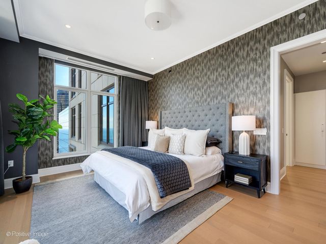 451 E Grand Avenue 4602, Chicago, IL 60611