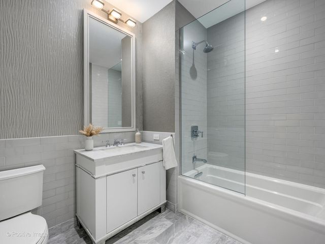 451 E Grand Avenue 4602, Chicago, IL 60611