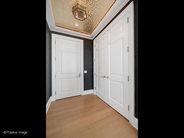 451 E Grand Avenue 4602, Chicago, IL 60611