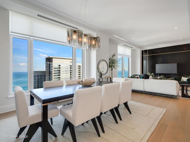 451 E Grand Avenue 4602, Chicago, IL 60611