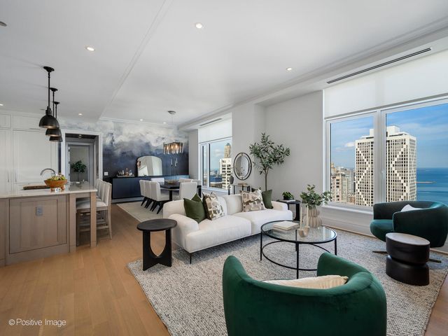 451 E Grand Avenue 4602, Chicago, IL 60611