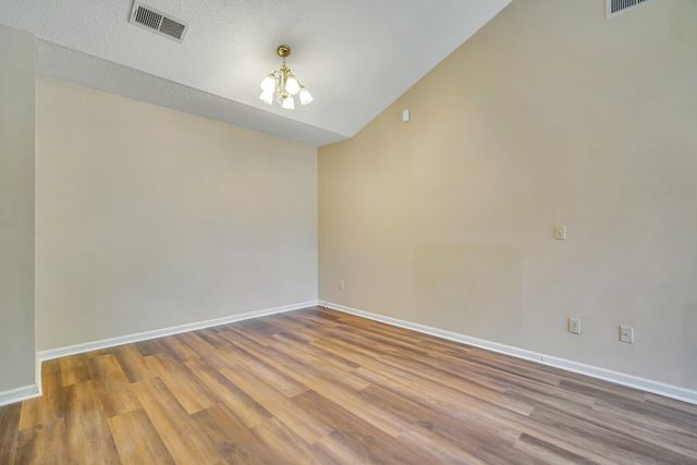 1501 Woodcrest Circle, Hinesville, GA 31313