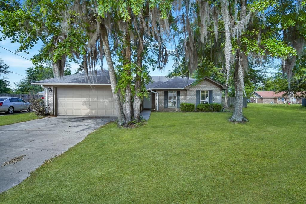 1501 Woodcrest Circle, Hinesville, GA 31313