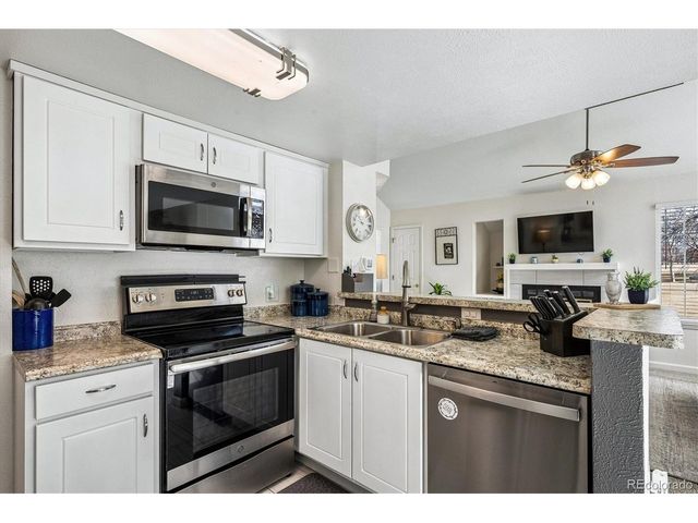 13884 E Lehigh Ave F, Aurora, CO 80014