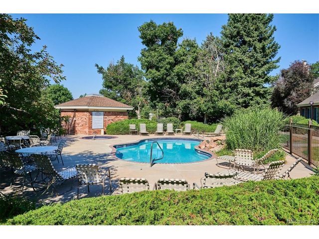 13884 E Lehigh Ave F, Aurora, CO 80014