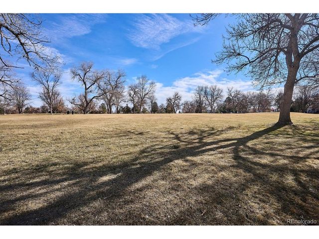 13884 E Lehigh Ave F, Aurora, CO 80014