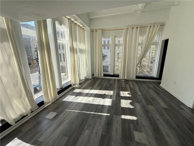 32 Peachtree Street APT 207, Atlanta, GA 30303