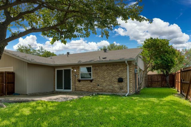 1817 Hemlock Drive, Garland, TX 75041