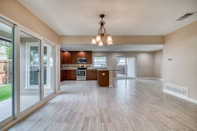 1817 Hemlock Drive, Garland, TX 75041