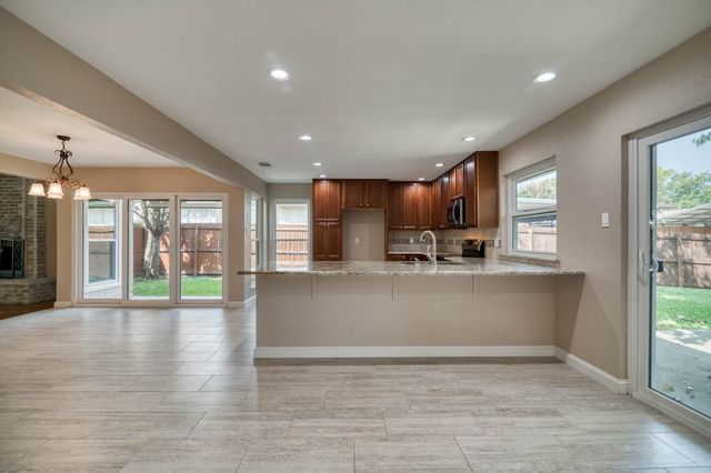 1817 Hemlock Drive, Garland, TX 75041
