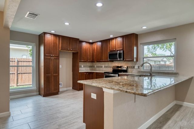 1817 Hemlock Drive, Garland, TX 75041