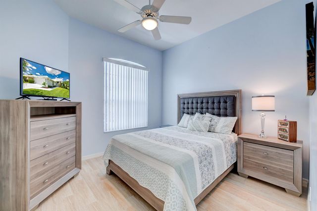 450 SW Fairway Landing, Port St Lucie, FL 34986